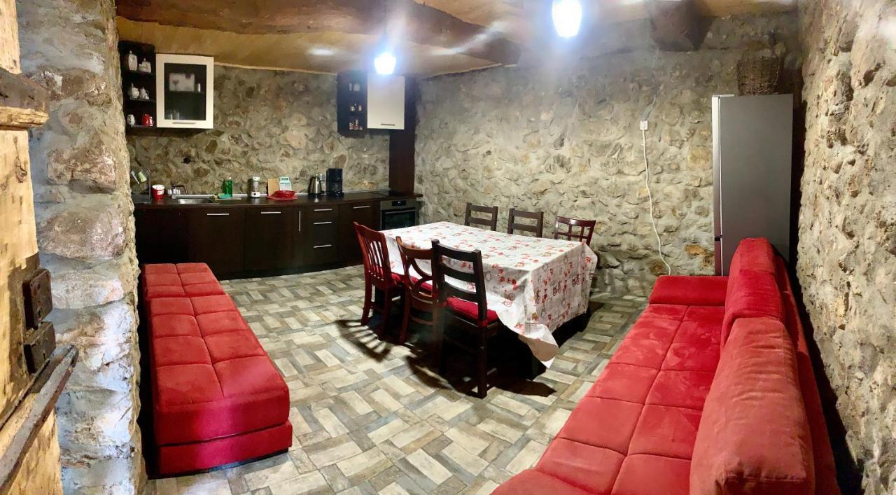 Цяла Ваканционна Къща- Florina Houses Hotel Goranovtsi Exterior foto
